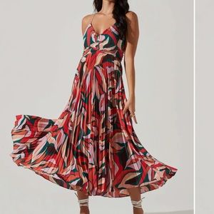 ASTR the Label Blythe Floral Plisse Midi Dress